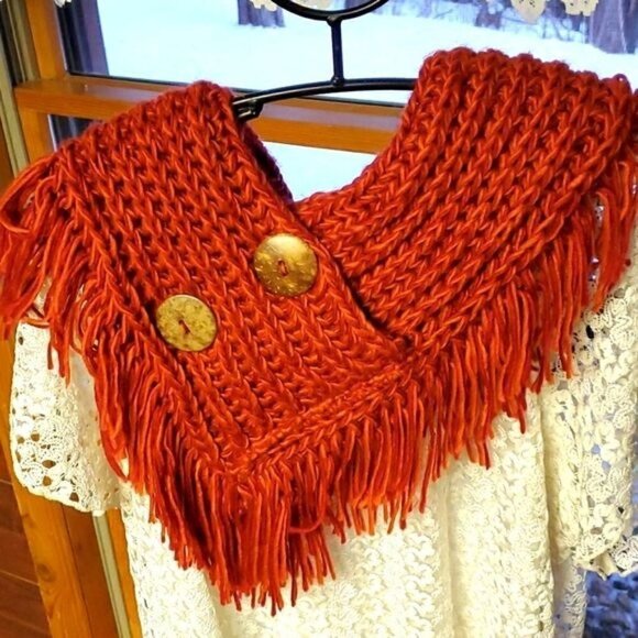 Handknitted Wraparound Decorative Thick Sz OS Scarf with Button Closure - Picture 1 of 5